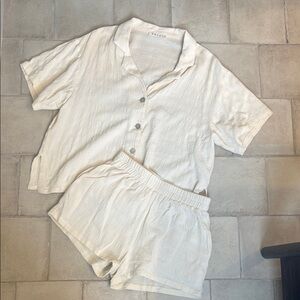 SOLAÍ - Cream Button-Up Beach Set